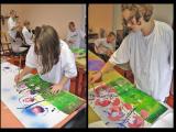 Bei der Arbeit mit Pinsel und Farbe